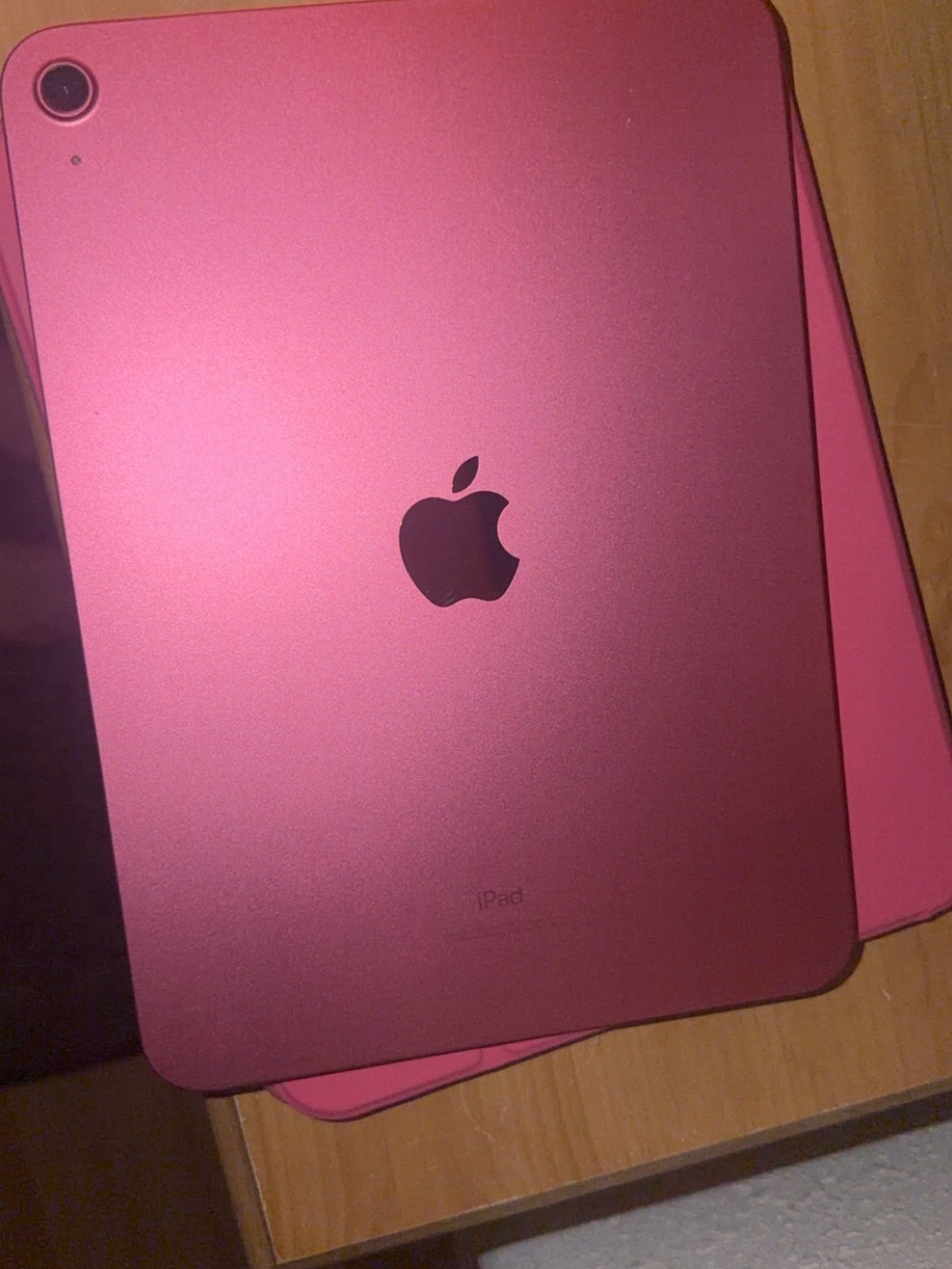 Apple iPad in Rose Pink Aluminum